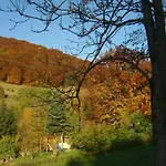 Nyaraló Gemuetliches In Fischbach Rhoen By Interhome Klings